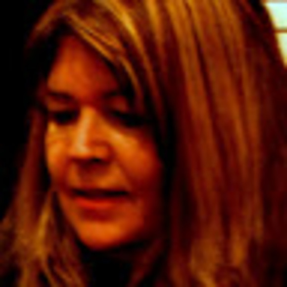 Meet your Posher, Sharon - Picture 1 of 1